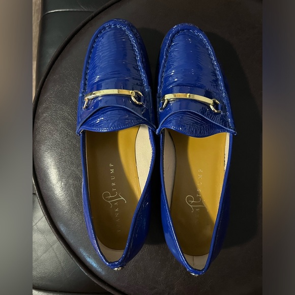 Ivanka Trump Shoes - Ivanka Trump vivid blue loafers size 9M